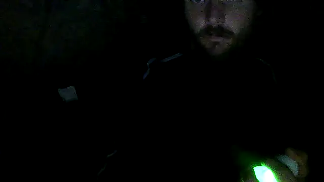 Snapshot of luke_thighwalker2469 chatting on November 7, 8:41 am luke thighwalker2469 online show from November 7, 8:41 am