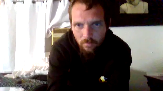 Snapshot of luke_thighwalker2469 chatting on October 24, 5:23 pm luke thighwalker2469 online show from October 24, 5:23 pm