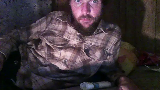 Snapshot of luke_thighwalker2469 chatting on November 18, 7:11 am luke thighwalker2469 online show from November 18, 7:11 am