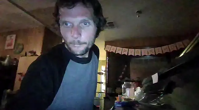 Snapshot of luke_thighwalker2469 chatting on January 10, 4:12 am luke thighwalker2469 online show from January 10, 4:12 am