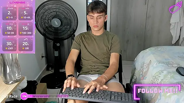 Snapshot of jackson_millers chatting on June 15, 4:12 am jackson millers online show from June 15, 4:12 am