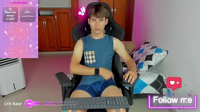 Snapshot of jackson_millers chatting on September 30, 6:19 am jackson millers online show from September 30, 6:19 am