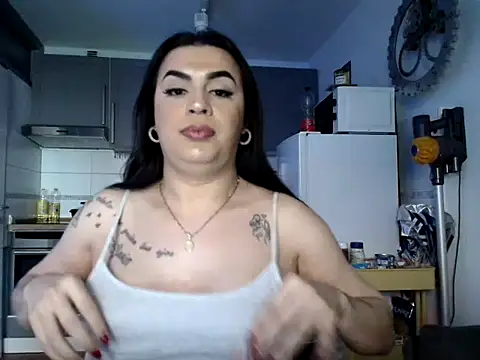 Dulce hot 23  online show from May 19, 2:46 pm