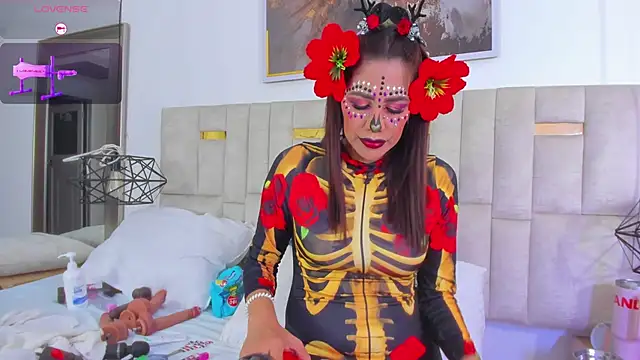 Snapshot of Konny_May chatting on November 1, 1:01 am Konny May online show from November 1, 1:01 am