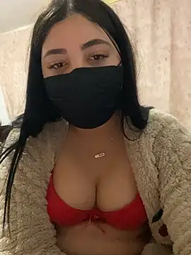 Snapshot of jassmine911 chatting on January 14, 10:34 pm jassmine911 online show from January 14, 10:34 pm