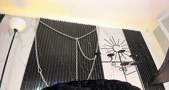 ALICEPOIXXXON online show from February 20, 7:10 am