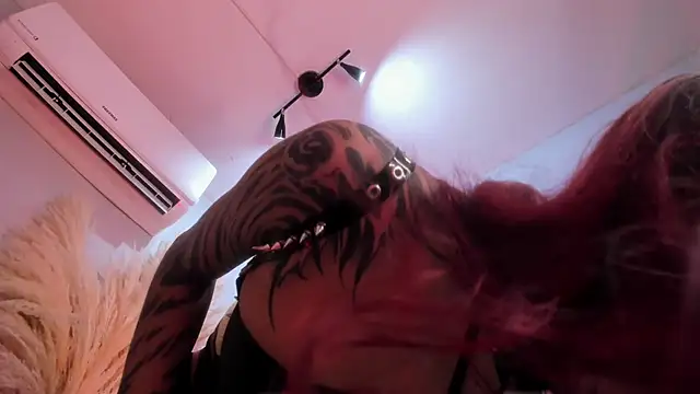 ALICEPOIXXXON online show from November 8, 1:31 am