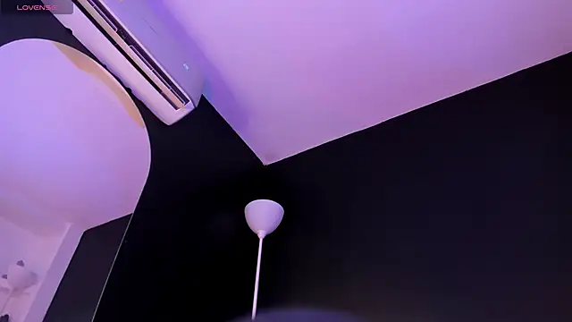 ALICEPOIXXXON online show from February 11, 4:35 pm