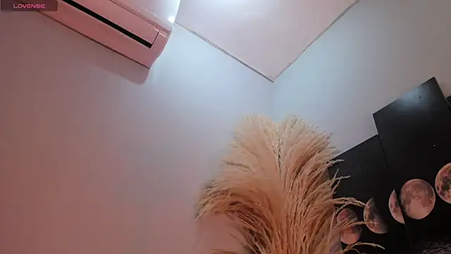 ALICEPOIXXXON online show from December 5, 3:27 am