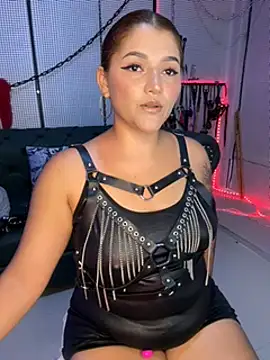 Snapshot of yey_bdsm chatting on March 19, 3:20 am yey bdsm online show from March 19, 3:20 am