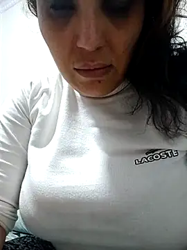 Snapshot of nazii010 chatting on October 18, 2:46 am nazii010 online show from October 18, 2:46 am