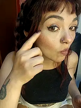 Winona-miu online show from December 21, 7:15 pm