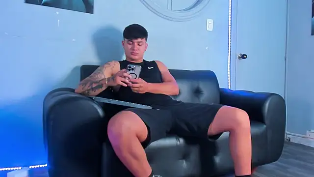 Cristopher strong online show from November 12, 11:58 am