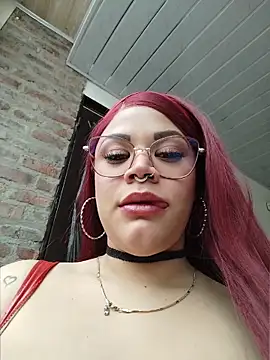 IamAlana  online show from March 26, 4:27 pm
