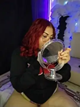 Snapshot of IamAlana_ chatting on June 21, 9:59 am IamAlana online show from June 21, 9:59 am