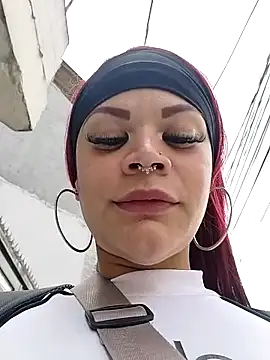 IamAlana  online show from March 8, 3:02 pm