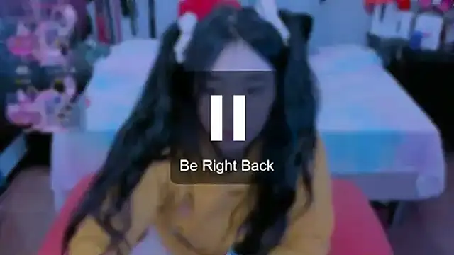 AlanaLuck online show from December 20, 7:55 am