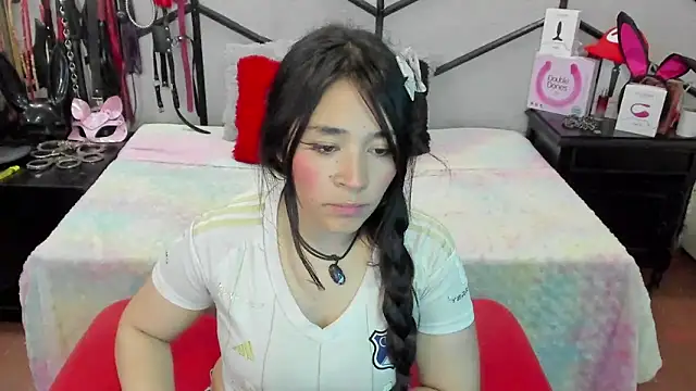 AlanaLuck online show from February 9, 7:34 pm