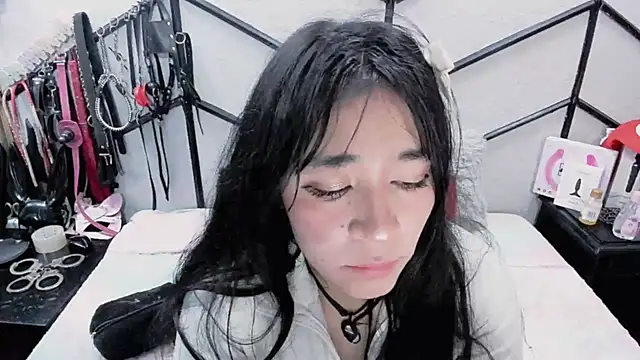 AlanaLuck online show from March 21, 6:56 pm