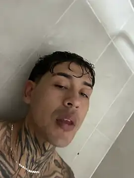 relsb123 online show from February 22, 1:52 am