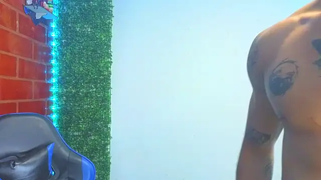 Demitryo online show from March 13, 6:07 am