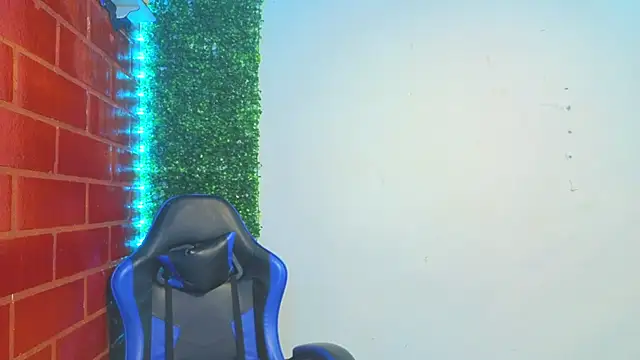 Demitryo online show from March 4, 2:30 am