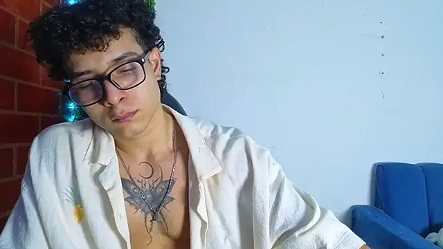 Demitryo online show from April 9, 12:45 am