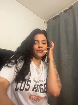 Snapshot of lolaa_staars chatting on October 15, 5:28 am lolaa staars online show from October 15, 5:28 am