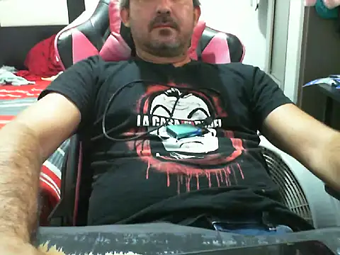 noel329 online show from May 30, 8:47 pm