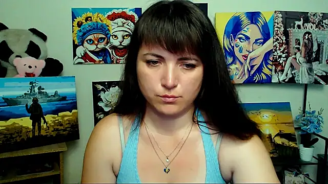 Snapshot of Darina_M_ chatting on June 25, 4:32 am Darina M online show from June 25, 4:32 am