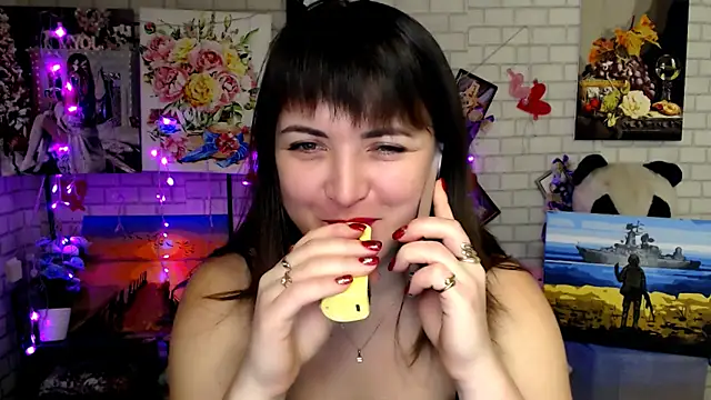 Darina M  online show from December 5, 8:24 am