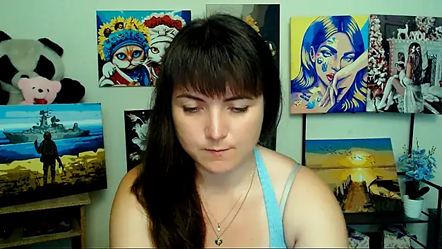 Snapshot of Darina_M_ chatting on June 25, 5:12 am Darina M online show from June 25, 5:12 am