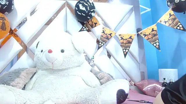 Snapshot of angelina_ny chatting on October 30, 1:53 pm angelina ny online show from October 30, 1:53 pm