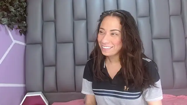 Snapshot of angelina_ny chatting on November 22, 2:05 pm angelina ny online show from November 22, 2:05 pm