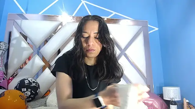 Snapshot of angelina_ny chatting on October 27, 1:45 pm angelina ny online show from October 27, 1:45 pm