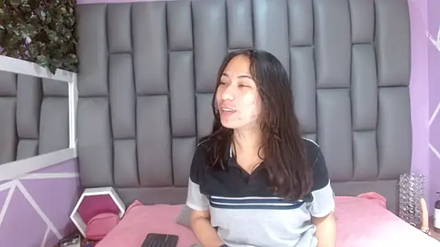 Snapshot of angelina_ny chatting on November 14, 1:48 pm angelina ny online show from November 14, 1:48 pm