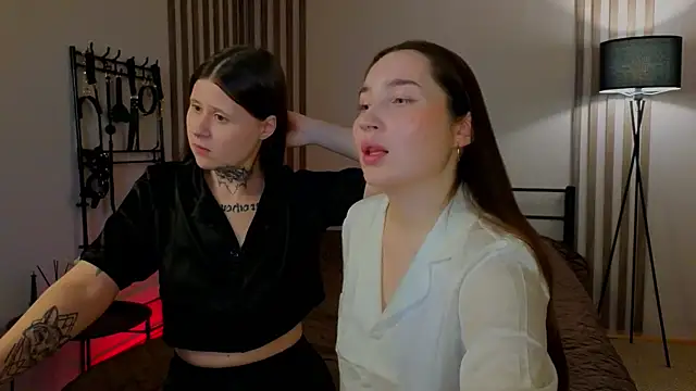 domDani subMay online show from March 15, 10:46 am