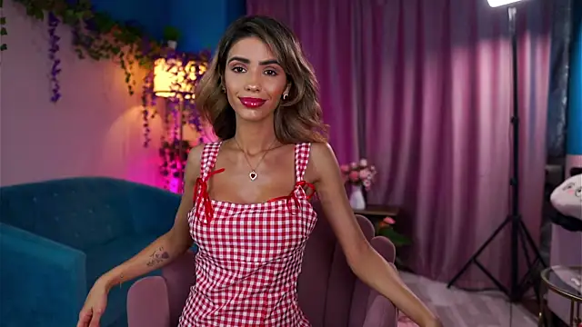 TheAyana online show from September 11, 6:19 pm