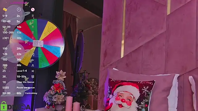 Snapshot of AllenaMoon chatting on December 19, 9:06 pm AllenaMoon online show from December 19, 9:06 pm