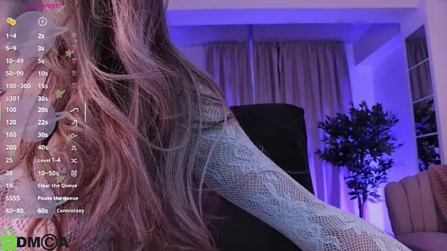 Snapshot of AllenaMoon chatting on February 10, 8:08 pm AllenaMoon online show from February 10, 8:08 pm