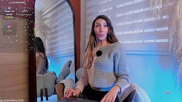 luna willians online show from March 24, 1:33 pm