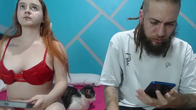 Snapshot of Nanna_and_Balder chatting on November 19, 2:33 am Nanna and Balder online show from November 19, 2:33 am