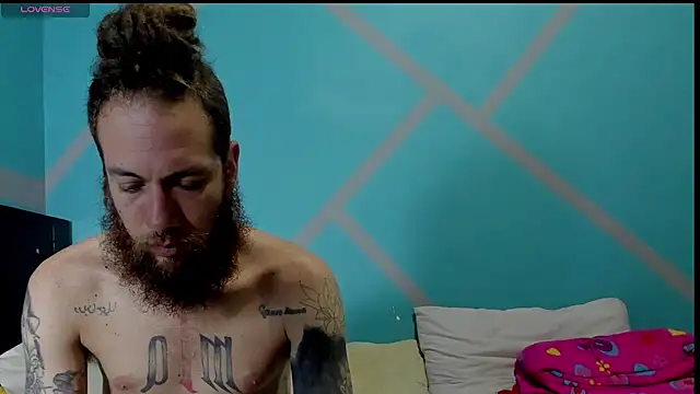 Nanna and Balder online show from February 27, 1:50 am