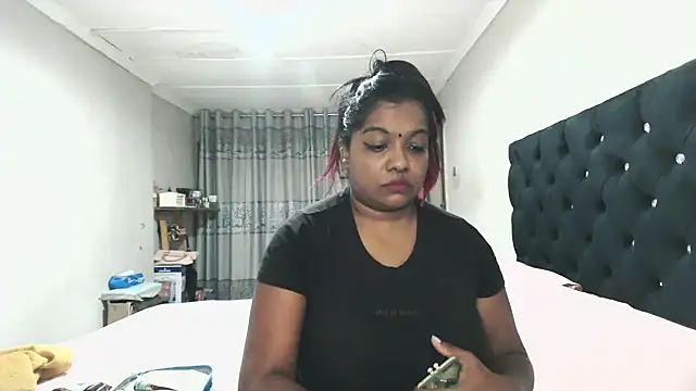 Indianmayaxoxo online show from October 22, 2:49 pm