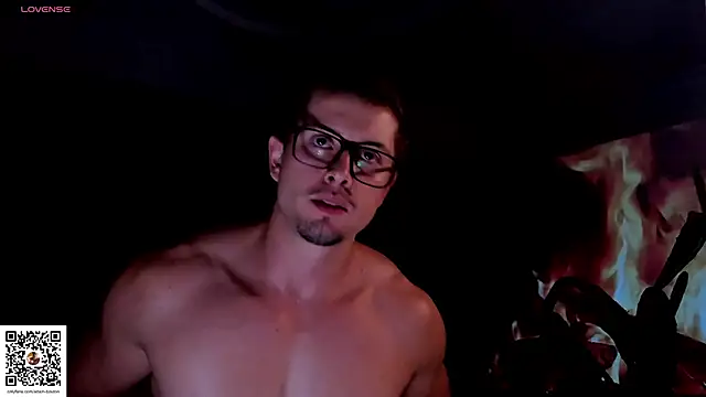 ADAM BOUTON  online show from April 20, 1:41 am