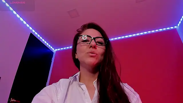 Ich Bin Julia online show from May 29, 9:48 am
