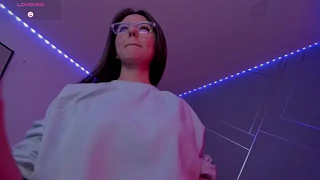 Snapshot of Ich_Bin_Julia chatting on February 15, 6:33 pm Ich Bin Julia online show from February 15, 6:33 pm