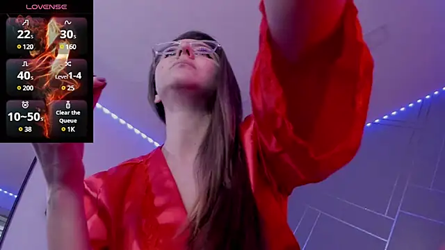 Snapshot of Ich_Bin_Julia chatting on December 10, 5:33 pm Ich Bin Julia online show from December 10, 5:33 pm