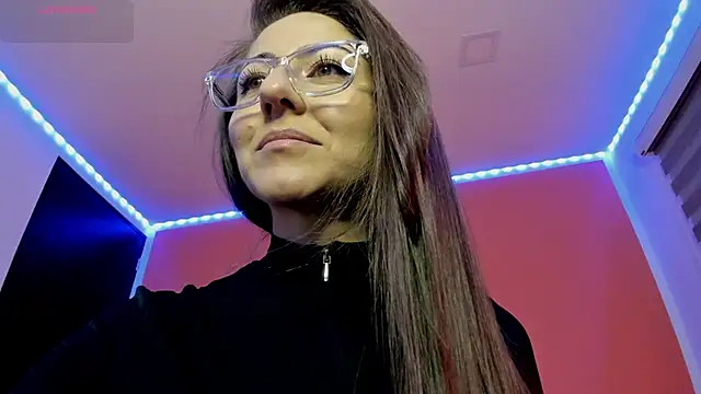 Ich Bin Julia online show from April 23, 9:38 am