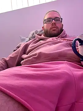 Snapshot of Comfortable_Bite chatting on October 29, 5:01 pm Comfortable Bite online show from October 29, 5:01 pm